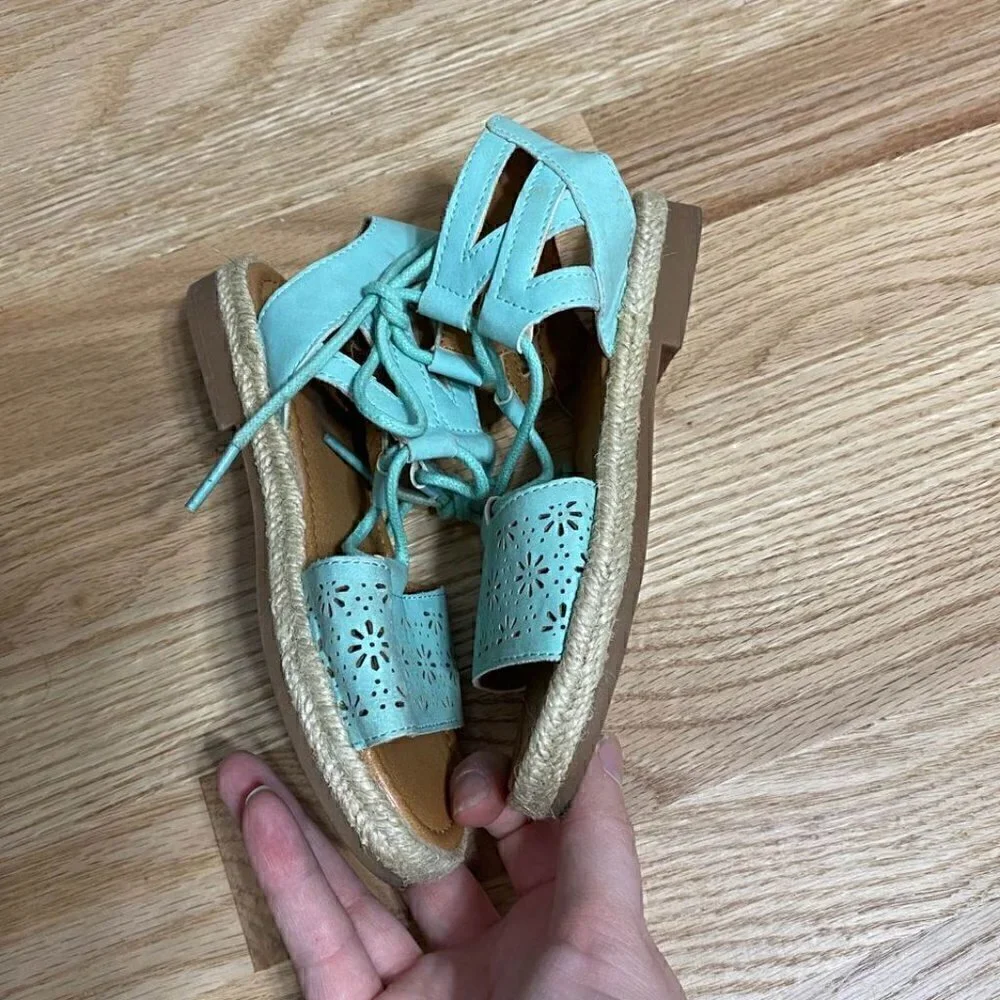 Genuine Kids Mint Sandals Sz 11 Blue Girls Green